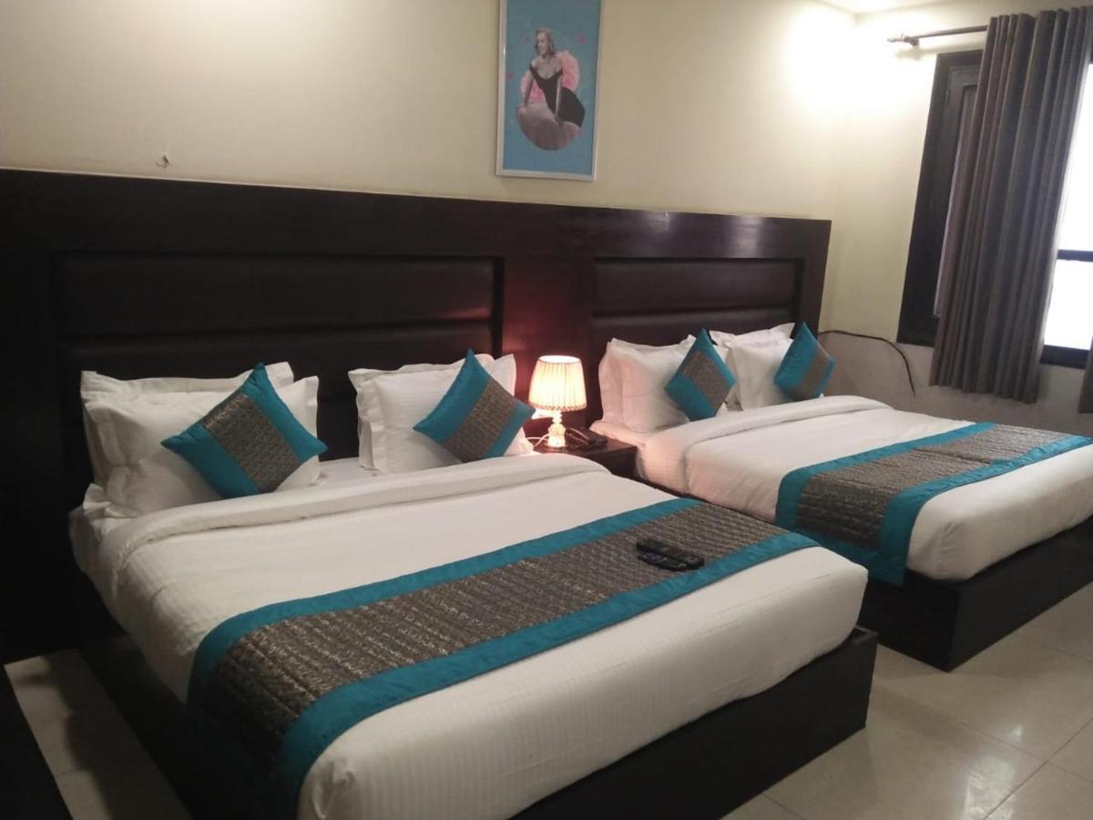 Vivah Residency Hotel New Delhi Eksteriør billede