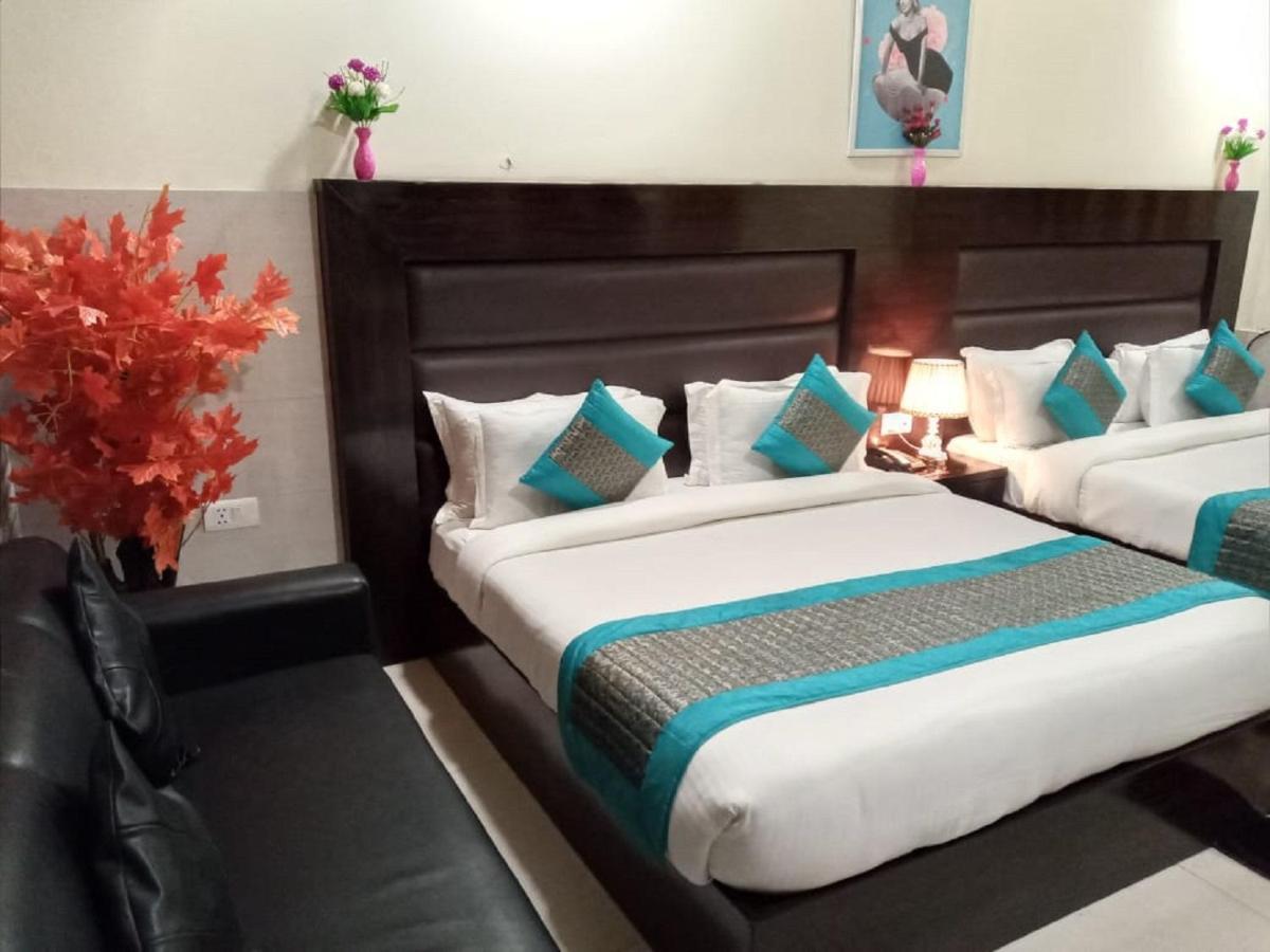 Vivah Residency Hotel New Delhi Eksteriør billede