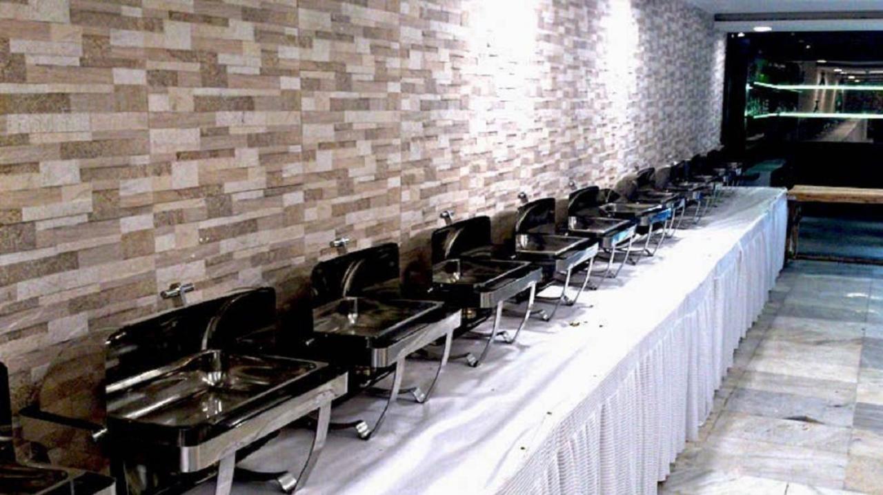 Vivah Residency Hotel New Delhi Eksteriør billede